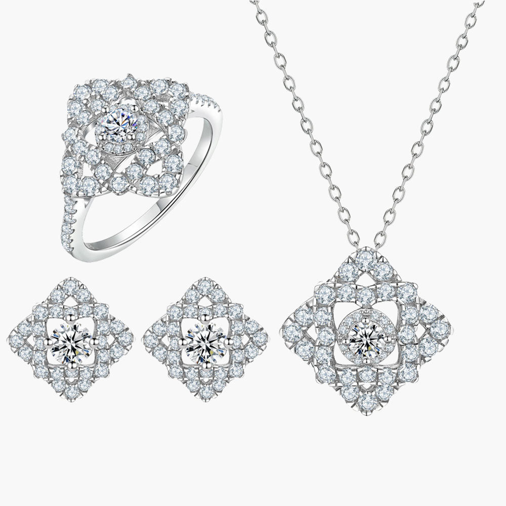 925 Sterling Silver Four-Leaf Clover Earrings Diamond Necklace Ring Jewelry Set Three Pieces