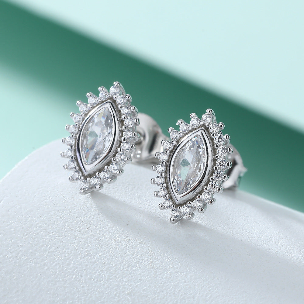 S925 Pure Silver Vintage Fashion Cat's Eye Zircon Sunflower Stud Earrings